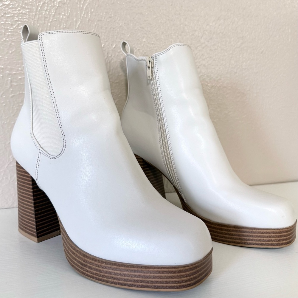True Craft White Ankle Boots with Brown Heel
